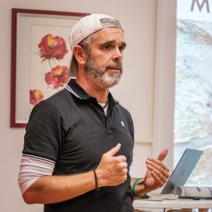 Gunther Reber - hält einen Vortrag